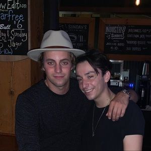 Meet your Posher, Blake